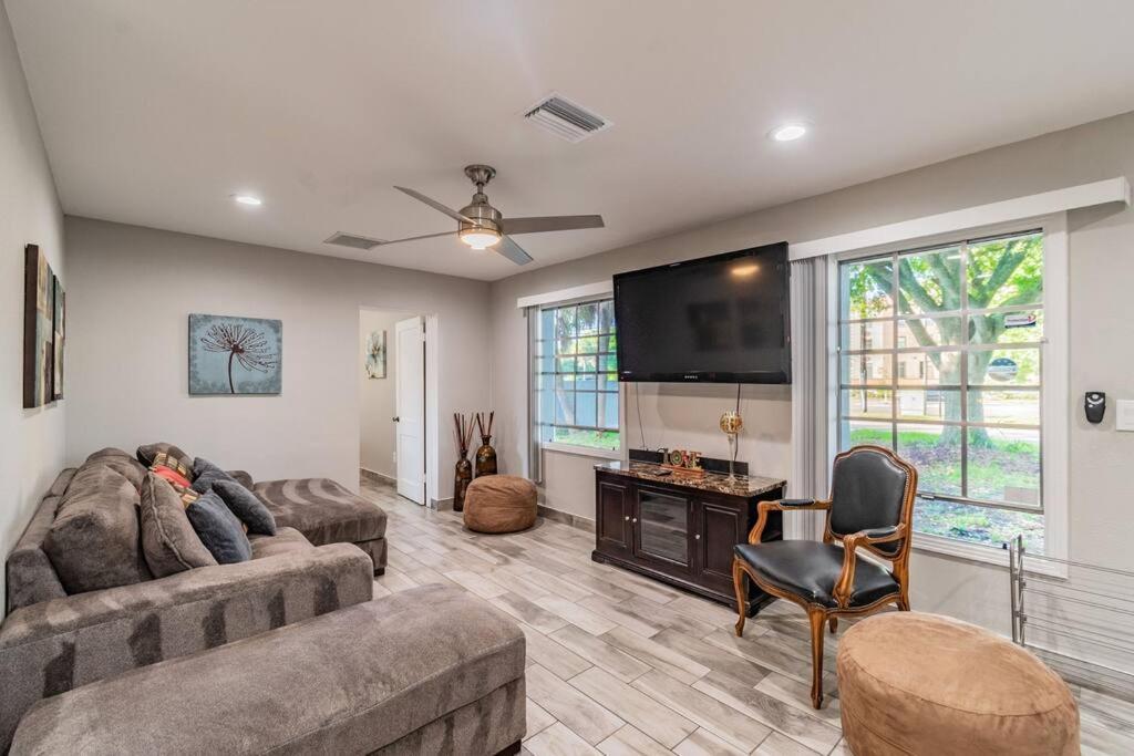 Town 'N' Country Cozy Corner, Your Florida Fun Hub Villa Tampa Buitenkant foto